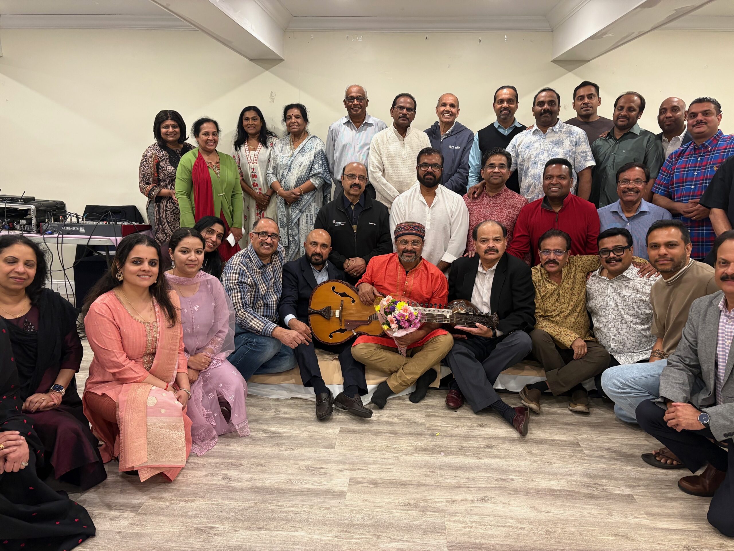 ലോക പ്രശസ്‌തനായ മോഹൻവീണ സംഗീതജ്ഞൻ പോളി വർഗീസിന്‌ ന്യൂ യോർക്കിൽ സ്വീകരണം നൽകി