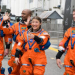 ആര്‍ട്ടെമിസ് രണ്ട് ഭൂമിയുടെ ഭ്രമണപഥം വിട്ടു: ചന്ദ്രനിലേക്ക് കുതിപ്പ് തുടരുന്നു