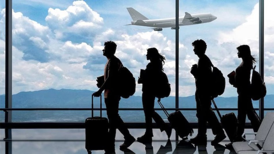 സൗദിയിൽ പ്രവാസികൾക്ക് തിരിച്ചടി: 69 ഭരണപരമായ തസ്തികകളിൽ 100 ശതമാനം സ്വദേശിവത്കരണം