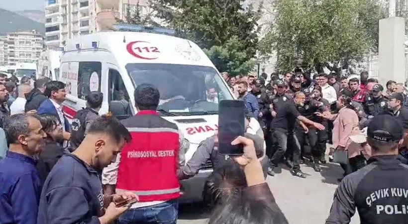 തുര്ക്കിയില് 14 കാരന്റെ വെടിവെയ്പില് അധ്യാപികയും എട്ടു വിദ്യാര്ഥികളും കൊല്ലപ്പെട്ടു