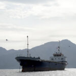 ഇറാന് തുറമുഖം ഉപരോധിക്കാന് 15 യുദ്ധക്കപ്പലുകള് വിന്യസിച്ച് യുഎസ്എ: ഉപരോധം നേരിടുമെന്ന് ഇറാന്