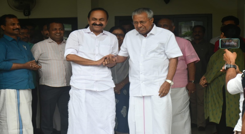 വി.ഡി സതീശന്‍ പിണറായി വിജയനെ സന്ദര്‍ശിച്ചു