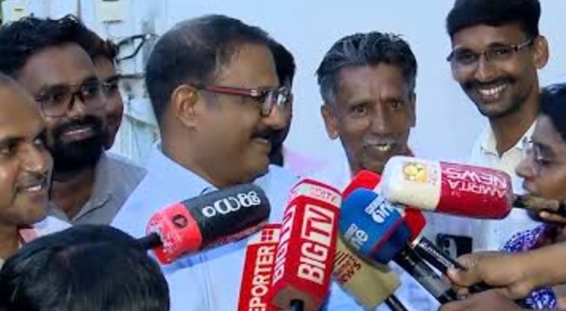 ലൈഫ് മിഷൻ പൊളിക്കുമെന്ന പ്രചാരണം തെറ്റ്; അത്തരം ആലോചനയേ ഇല്ലെന്ന് തദ്ദേശ സ്വയംഭരണ വകുപ്പ് മന്ത്രി കെഎം ഷാജി