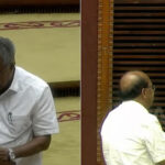 പിണറായിക്ക് ഹസ്തദാനം നല്കി ടി.കെ ഗോവിന്ദന്; സുധാകരനു മുന്നില് സത്യപ്രതിജ്ഞ ചെയ്തു പിണറായി
