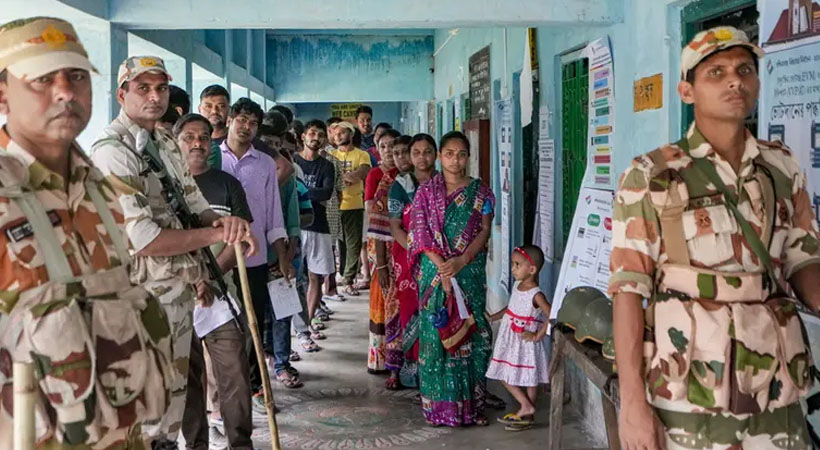 ഇന്ത്യ മുഴുവൻ ഉറ്റു നോക്കുന്നു ബംഗാളിലെ തിരഞ്ഞെടുപ്പ് ഫലം, അവിശ്വാസത്തിന്റെയും സംഘർഷഭീതിയുടെയും പാരമ്യത്തിൽ ബംഗാൾ