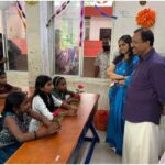 മിഠായി വിതരണത്തിലെ ‘അയിത്തം’ ആരോപണത്തിൽ മറുപടിയുമായി വി മുരളീധരൻ എംഎൽഎ, ‘സിപിഎം ജാതി വിദ്വേഷത്തിന്റെ നിറം നൽകി വിഷം ചീറ്റുന്നു’