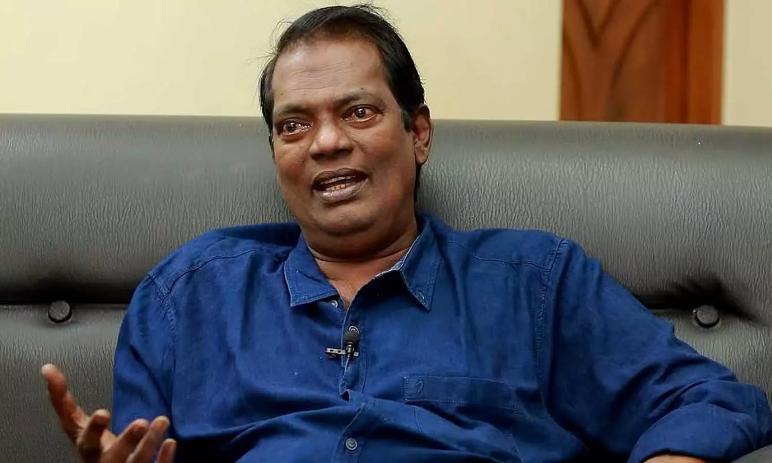 നടൻ സലിം കുമാറിന് വിടവാങ്ങലിൽ വിതുമ്പി സിനിമാ ലോകം, പൊതുദർശനം പുരോഗമിക്കുന്നു; സംസ്കാരം വൈകിട്ട് 3 ന്