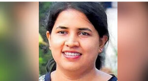 വീണ വീണ്ടും ചോദ്യം ചെയ്യലിനായി ഇഡിക്കു മുന്നില്‍