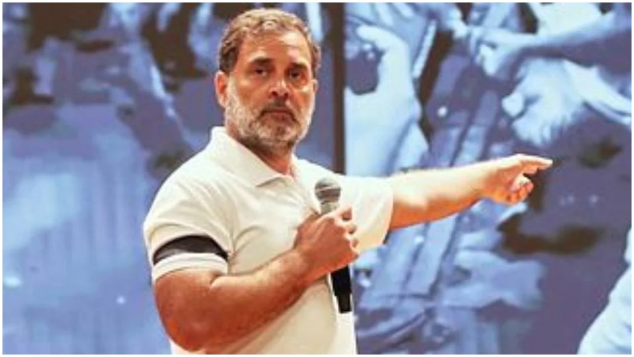 ധർമേന്ദ്ര പ്രധാന്റെ രാജിയിൽ ഒതുങ്ങില്ല, പ്രധാനമന്ത്രി മാപ്പ് പറയണം: രാഹുൽ ഗാന്ധി; പ്രക്ഷോഭത്തിൽ അണിനിരന്ന വിദ്യാർഥികൾക്ക് അഭിമാനം, അഭിനന്ദനം