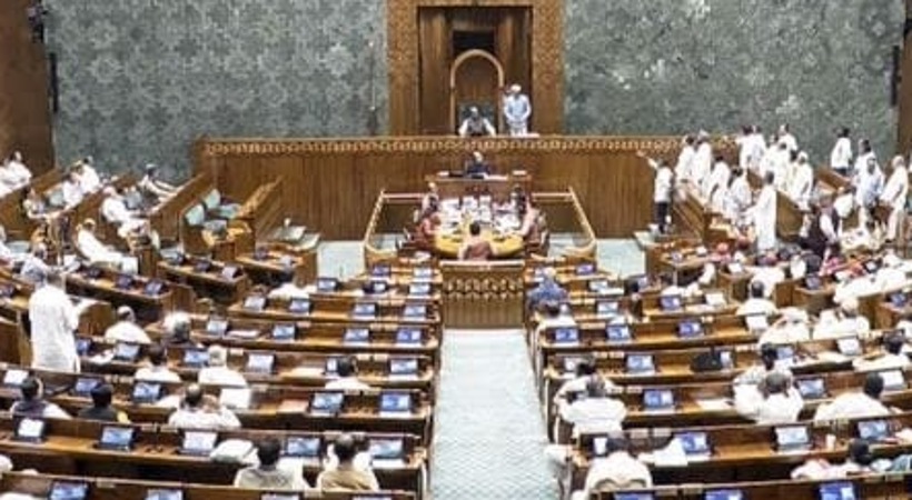 10 വർഷം വരെ തടവ്, ചോദ്യപേപ്പർ ചോർച്ചയും ക്രമക്കേടുകളും തടയാൻ ശിക്ഷ കർശനമാക്കുന്ന ബിൽ ലോക്സഭ പാസാക്കി
