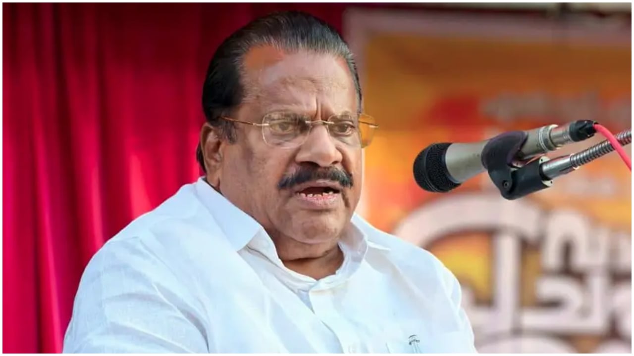 സിപിഎമ്മിൽ വ്യത്യസ്ത ശബ്ദം പുകയുന്നു! ‘അദാനി തന്നെ എല്ലാം വിശദീകരിച്ചല്ലോ? വിഴിഞ്ഞം വിവാദം വേണ്ട’, കേരളത്തിന് ഗുണം ചെയ്യില്ലെന്നും ഇപി