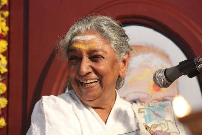 നാദവിസ്മയം വിടവാങ്ങി: പ്രശസ്ത പിന്നണി ഗായിക എസ്. ജാനകി അന്തരിച്ചു