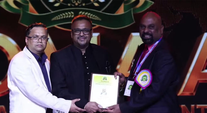 ഫോമാ റിസപ്ഷന് ചെയര്മാന് ജോയി എന് സാമുവേലിന് ലൈഫ് ടൈം അച്ചീവ്മെന്റ് പുരസ്കാരം സമ്മാനിച്ചു