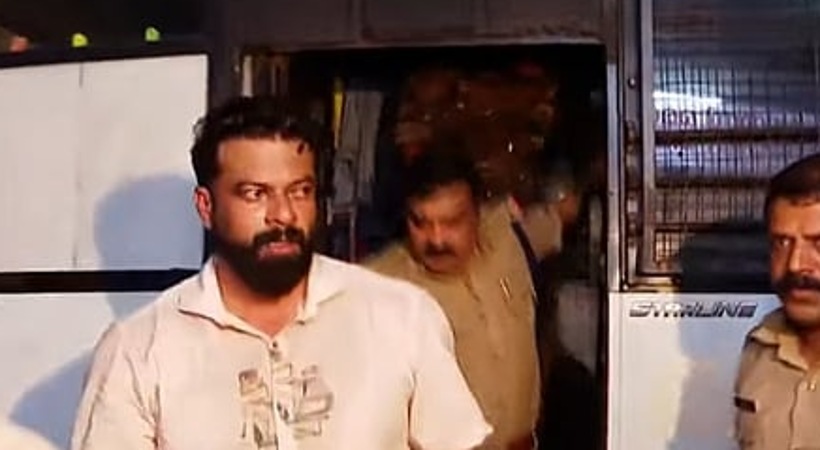 ബിജെപിക്കും കൗൺസിലർ ആർ സുഗതനും ആശ്വാസം, കാപ്പ ചുമത്തിയ ഉത്തരവ് ഹൈക്കോടതി റദ്ദാക്കി; ജയിലിൽ നിന്ന് പുറത്തിറങ്ങാം