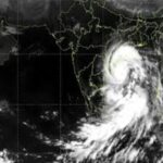തീവ്ര ചുഴലിക്കാറ്റായി ‘അർണബ്’, 140 കിമീ വരെ വേഗതയോടെ ആന്ധ്രാ തീരത്തേക്ക് നീങ്ങുന്നു; കനത്ത ജാഗ്രതയിൽ മൂന്ന് സംസ്ഥാനങ്ങൾ