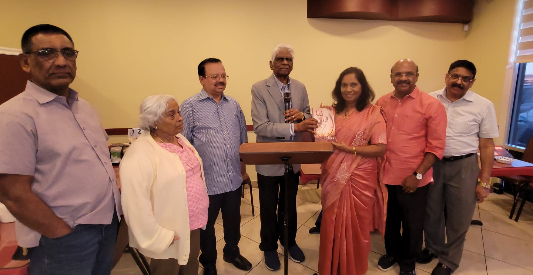 സമൂഹ വളര്‍ച്ചയ്ക്ക് സാഹിത്യവും സംവാദങ്ങളും അനിവാര്യം; ഒക്ടോബര്‍ സംഗമത്തില്‍ ചിന്തകള്‍ പങ്കുവെച്ച് കേരള റൈറ്റേഴ്‌സ് ഫോറം