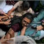 ദീപ്കെയും നേഹയും കസ്റ്റഡിയിൽ, സമരകേന്ദ്രമായി കൊണാട്ട് പ്ലേസ്; ദേശീയപതാകയേന്തി പ്രതിഷേധിച്ച് പ്രവർത്തകർ, ഡൽഹിയിൽ സംഘർഷാവസ്ഥ, നിരോധനാജ്ഞ