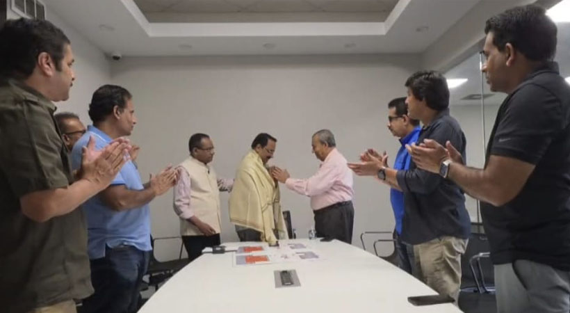 ക്രിസ്തീയ ഗായകന് ബിനോയി ചാക്കോയ്ക്ക് ആദരവുകള്